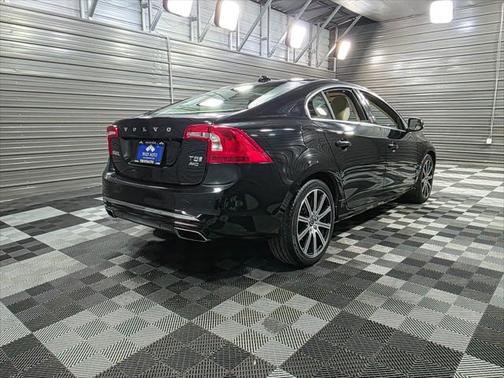 2016 Volvo S60 Inscription T5 Premier