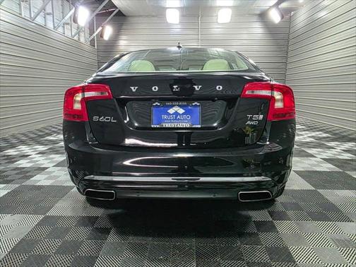 2016 Volvo S60 Inscription T5 Premier
