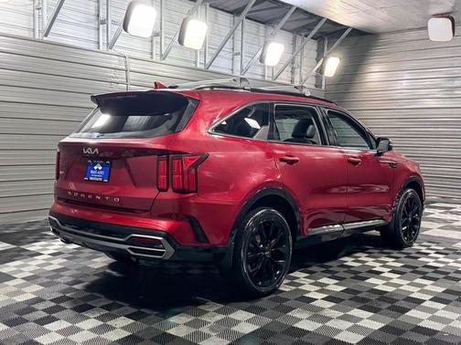 2022 Kia Sorento SX