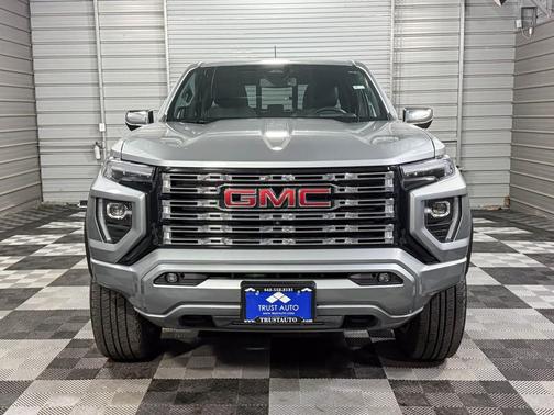 2023 GMC Canyon Denali