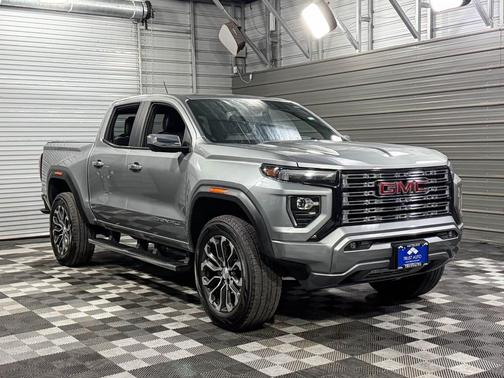 2023 GMC Canyon Denali