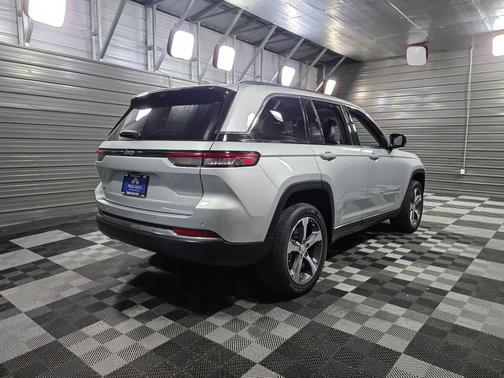 2023 Jeep Grand Cherokee 4xe Base