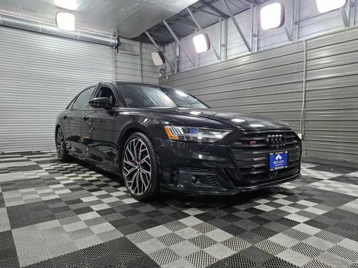 2021 Audi S8 4.0T