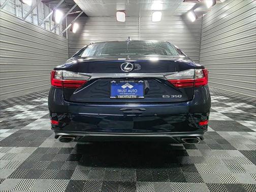 2017 Lexus ES 350 Base