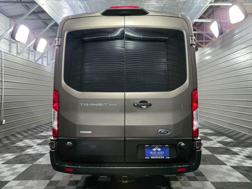 2019 Ford Transit-350 XL
