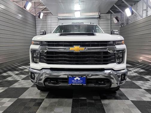 2024 Chevrolet Silverado 2500 LT