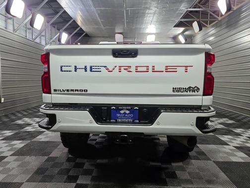 2022 Chevrolet Silverado 3500 High Country
