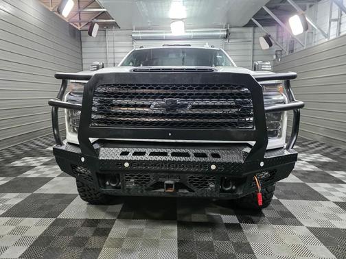 2022 Chevrolet Silverado 3500 High Country