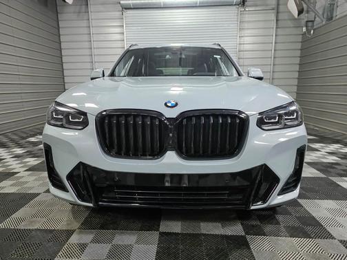 Brooklyn Grey Metallic 2024 BMW X3 xDrive30i