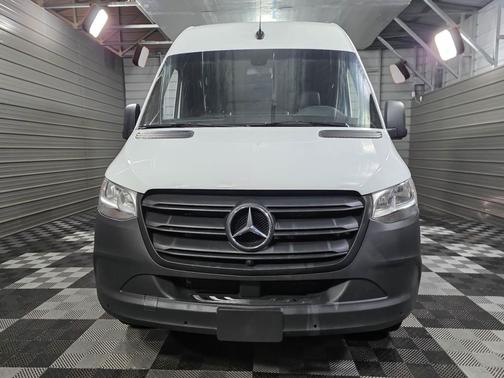 2023 Mercedes-Benz Sprinter 2500 Standard Roof