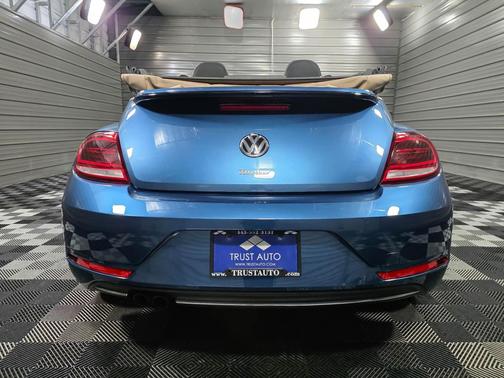 2018 Volkswagen Beetle 2.0T S
