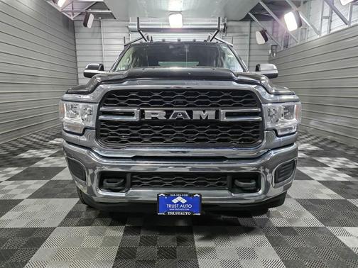 2020 RAM 3500 Tradesman 4WD DRW Crew Cab Dually Cummins Diesel Pickup Truck