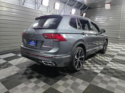 2024 Volkswagen Tiguan 2.0T SEL R-Line 4MOTION