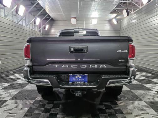 2020 Toyota Tacoma TRD Off Road