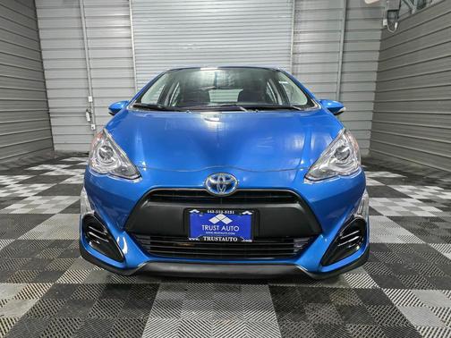 2017 Toyota Prius c Two