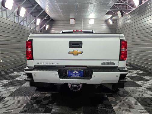 2019 Chevrolet Silverado 3500 High Country