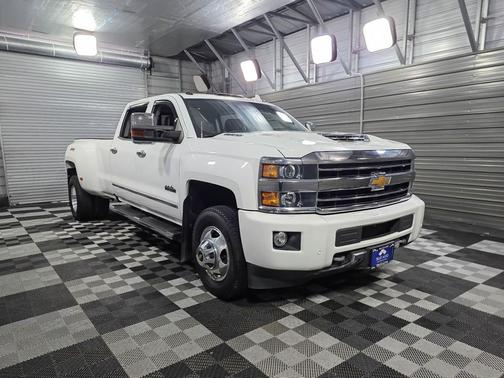 2019 Chevrolet Silverado 3500 High Country