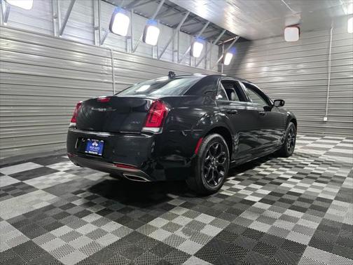 2023 Chrysler 300 Touring