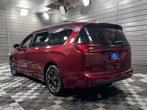 2021 Chrysler Pacifica Hybrid Limited