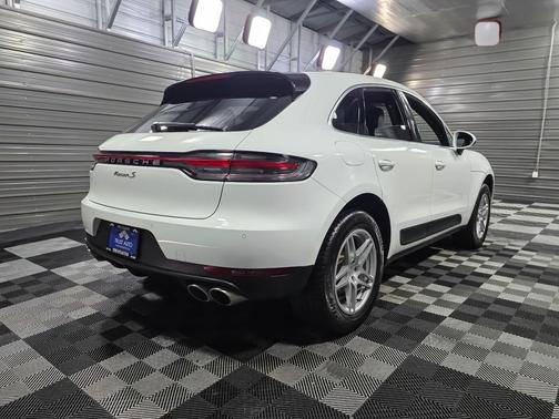 2020 Porsche Macan S AWD Luxury SUV
