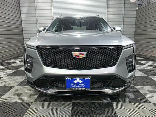2024 Cadillac XT4 Sport