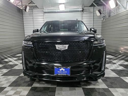 2023 Cadillac Escalade Sport Platinum