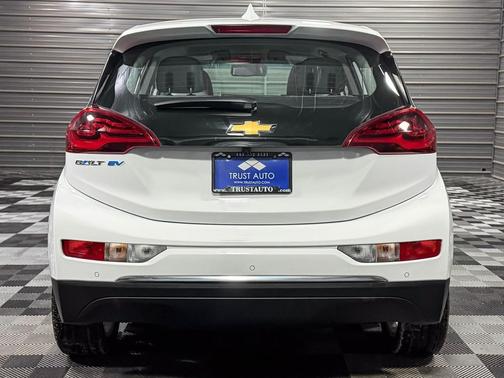 2021 Chevrolet Bolt EV LT Electric Hatchback