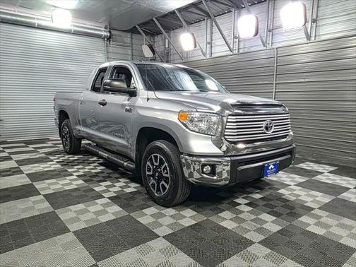 2017 Toyota Tundra SR5
