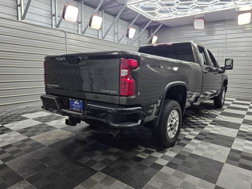Greenstone Metallic 2022 Chevrolet Silverado 2500 Custom