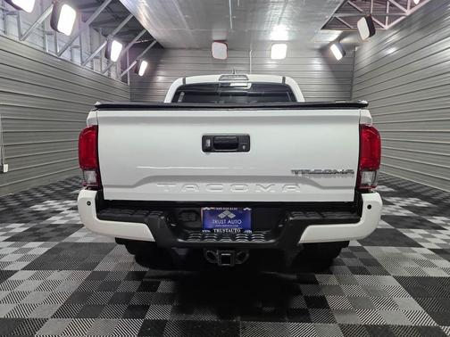 2018 Toyota Tacoma TRD Off Road