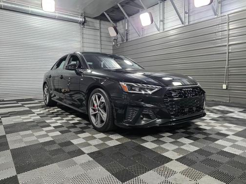 2023 Audi A4 45 S line Premium Plus