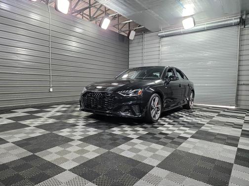 2023 Audi A4 45 S line Premium Plus