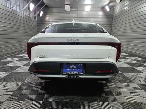 2025 Kia K4 EX 4-Door Sedan