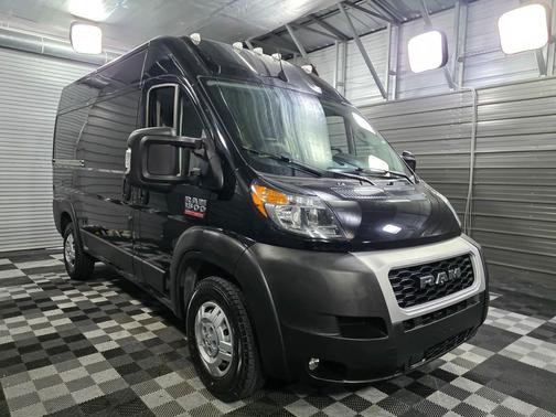 Black Clearcoat 2022 RAM ProMaster 1500 Base