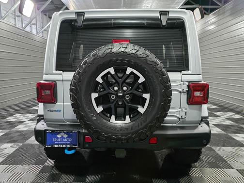 2024 Jeep Wrangler 4xe Rubicon X