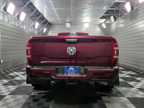 2020 RAM 3500 Laramie DRW 4WD Crew Cab Dually Long Bed HO 6.7L Cummins Diesel Pickup Truck