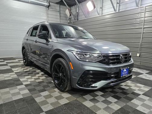 2023 Volkswagen Tiguan 2.0T SE R-Line Black 4MOTION