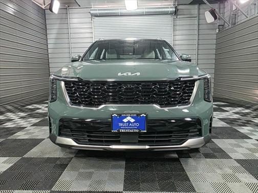 2025 Kia Sorento Plug-In Hybrid SX Prestige