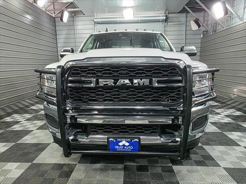 2020 RAM 3500 Tradesman 4WD Crew Cab Cummins HO Diesel Pickup Truck