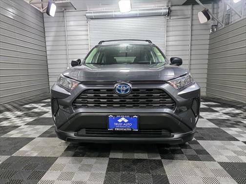 2022 Toyota RAV4 Hybrid LE