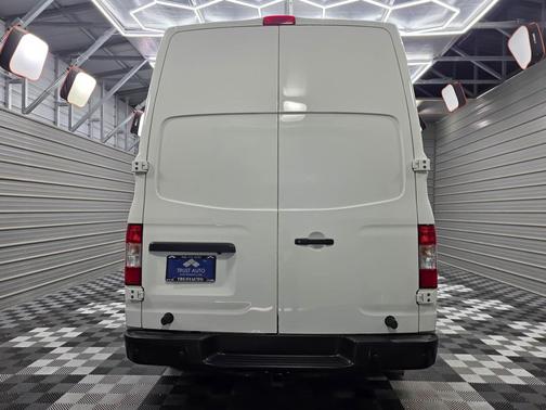 Glacier White 2021 Nissan NV Cargo NV2500 HD SV V6