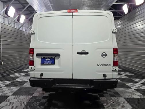 2018 Nissan NV Cargo NV2500 HD SV V6