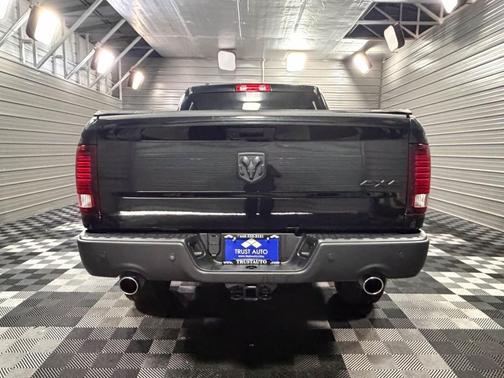 2021 RAM 1500 Classic Warlock Quad Cab 4x4 6'4' Box