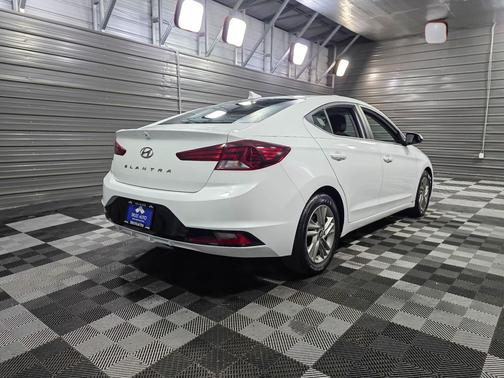 2019 Hyundai ELANTRA Value Edition
