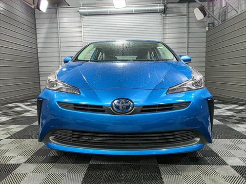 2022 Toyota Prius XLE