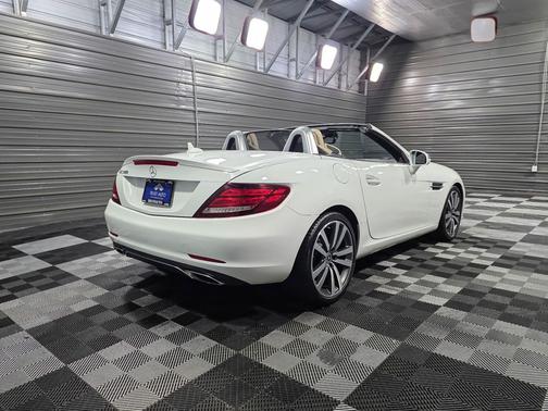 2019 Mercedes-Benz SLC 300 Base