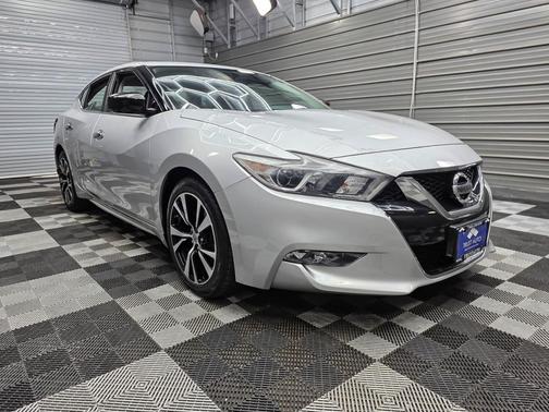 Brilliant Silver 2018 Nissan Maxima 3.5 S