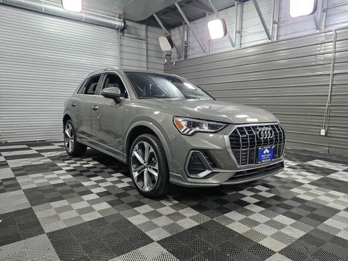 2021 Audi Q3 45 S line Premium Plus