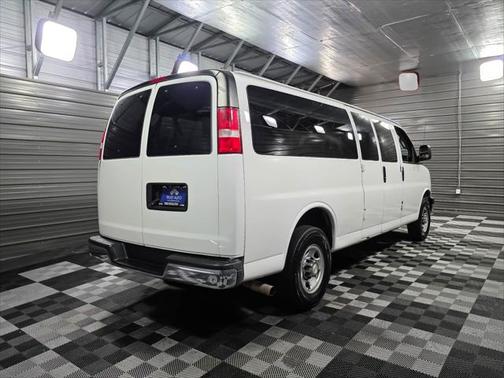 2018 Chevrolet Express 3500 LT