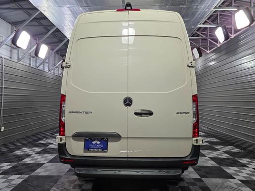 2024 Mercedes-Benz Sprinter 2500 High Roof